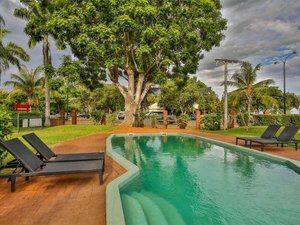 Bayside Holiday Apartments in Broome