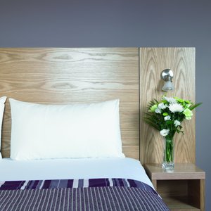 Derby Standard Double Bed Close Up V