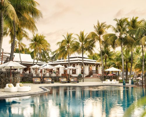 Paradise Cove Boutique Hotel