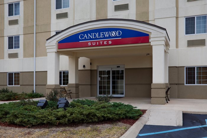 CANDLEWOOD SUITES PEARL, AN IHG HOTEL $85 ($̶1̶0̶7̶) - Prices & Reviews ...