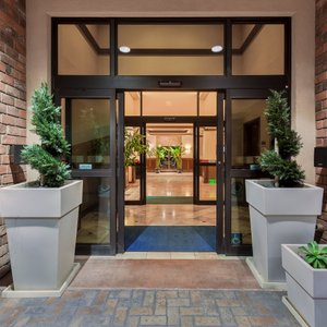 Our inviting Hotel Entrance