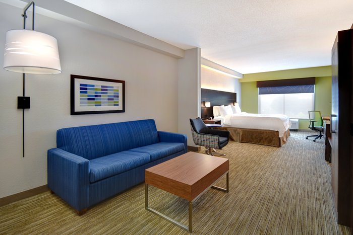 HOLIDAY INN EXPRESS MURFREESBORO CENTRAL, AN IHG HOTEL - Updated 2023  Prices & Reviews (TN)