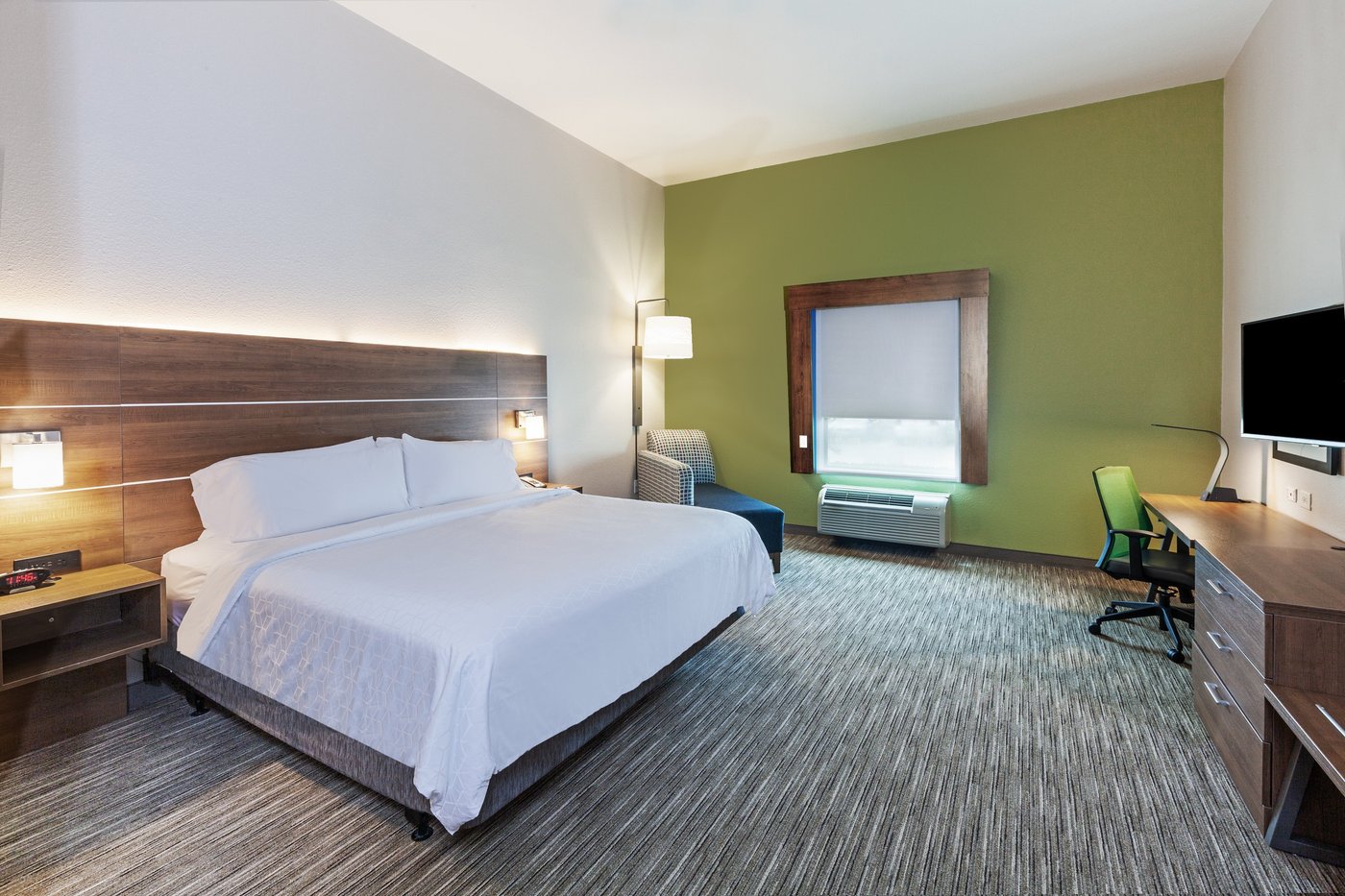 HOLIDAY INN EXPRESS & SUITES PORT ARTHUR CENTRAL-MALL AREA, AN IHG ...