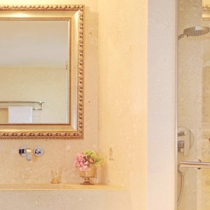 Guarda Golf Hotel & Residences in Crans-Montana