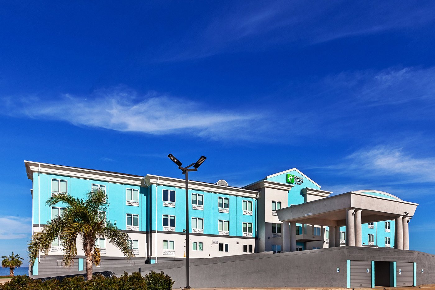 HOLIDAY INN EXPRESS & SUITES PORT LAVACA, AN IHG HOTEL Prices