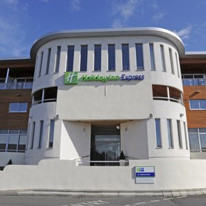 Just a few steps from Crewe Rail Station, comfort can be found.