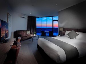 Lakes Hotel in West Lakes