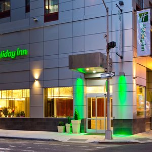 Welcome to the World's Tallest Holiday Inn!