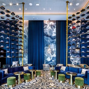 Hat Wall