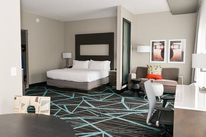 Charlotte Hotels  Top 29 Hotels in Charlotte, North Carolina by IHG