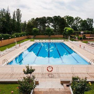 000973 Pool