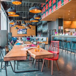 Moxy Aberdeen Airport in Dyce