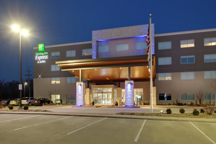 HOLIDAY INN EXPRESS & SUITES MOUNT VERNON, AN IHG HOTEL $125 ($̶1̶4̶6̶ ...