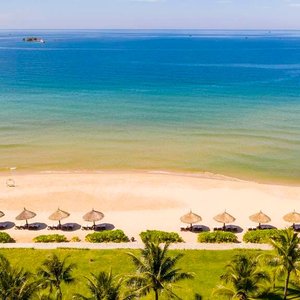 Beach with Turtle Island