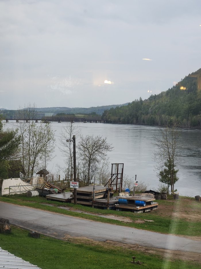 Valois' Motel & Restaurant UPDATED 2023 Prices, Reviews & Photos