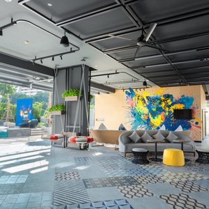 Social Hub 4