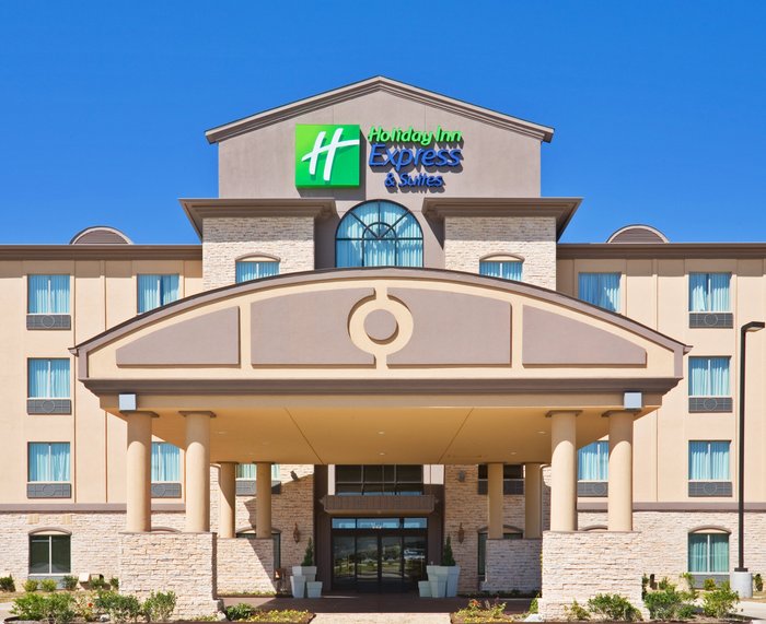 HOLIDAY INN EXPRESS & SUITES DALLAS EAST - FAIR PARK, AN IHG HOTEL $71 ...