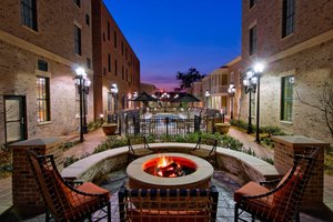 Residence Inn Savannah Downtown/Historic District in Savannah