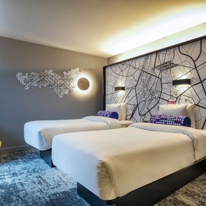 Twin/Twin Loft Guest Room