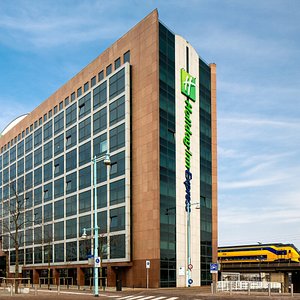 Welcome to Holiday Inn Express Amsterdam - Sloterdijk Station!