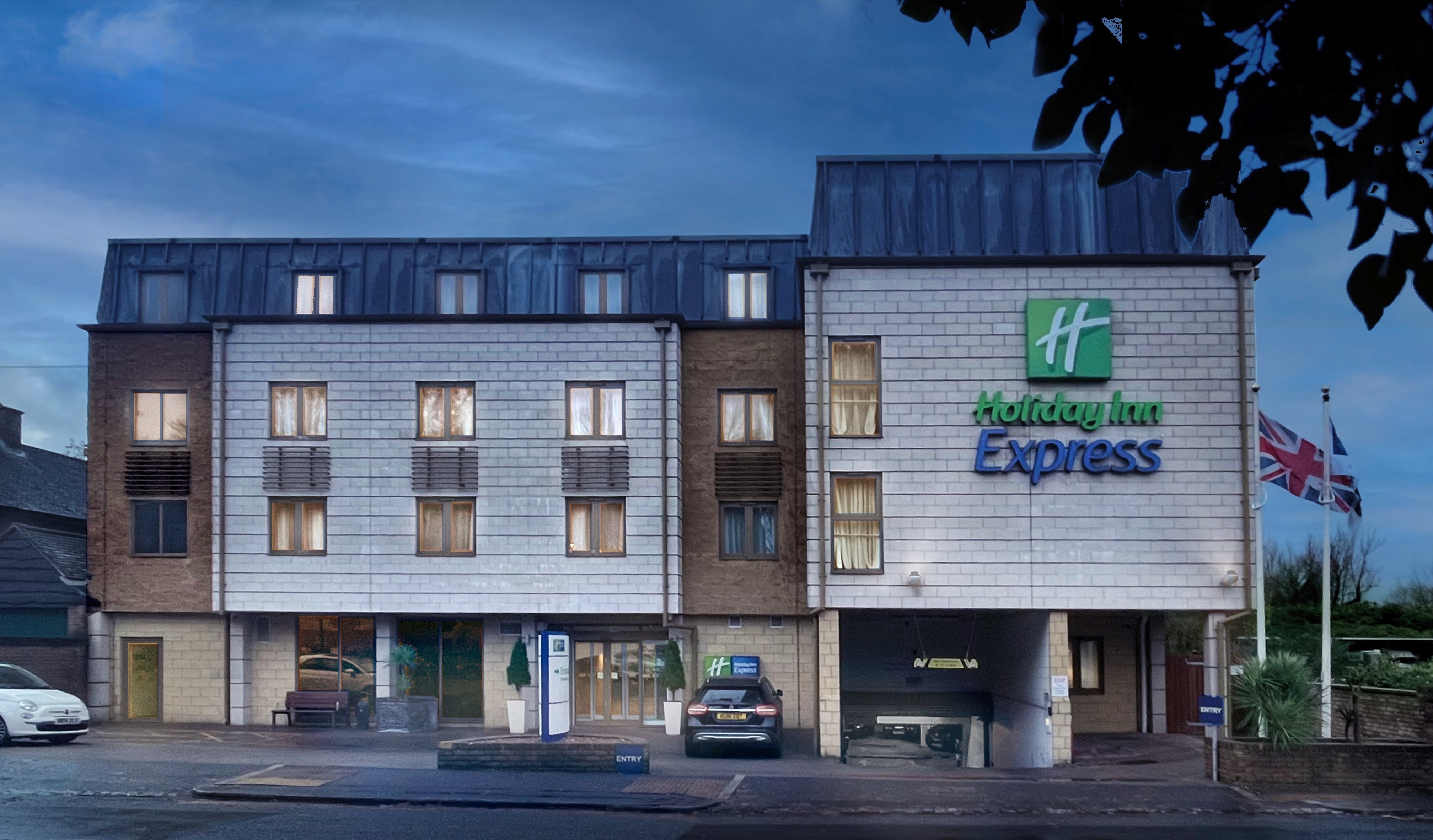 Holiday inn heathrow hot sale t5 to legoland