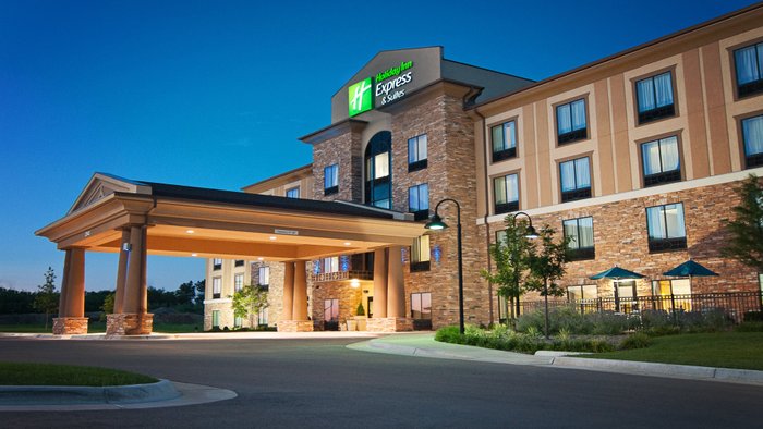 HOLIDAY INN EXPRESS & SUITES WICHITA NORTHEAST, AN IHG HOTEL $112 ...