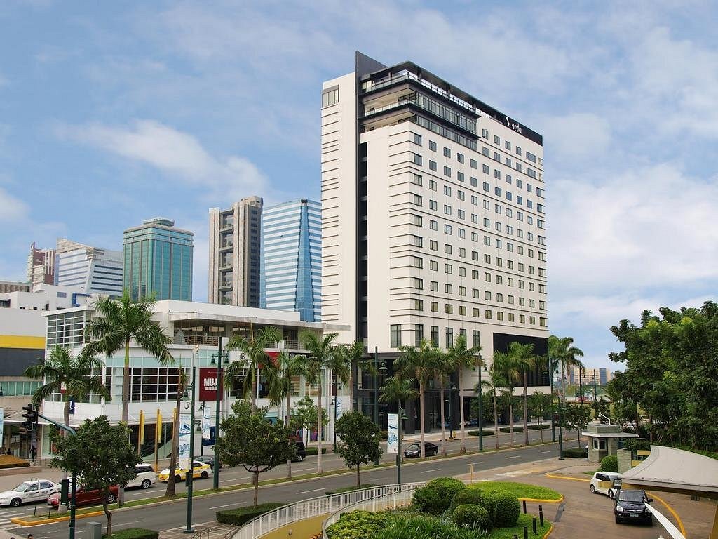5 Star Luxury Hotels in Taguig