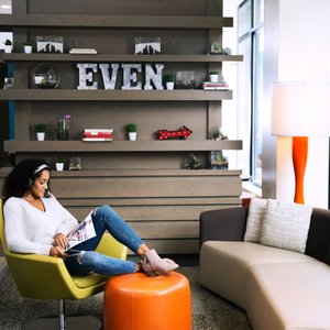 Co Working Space with free WiFi