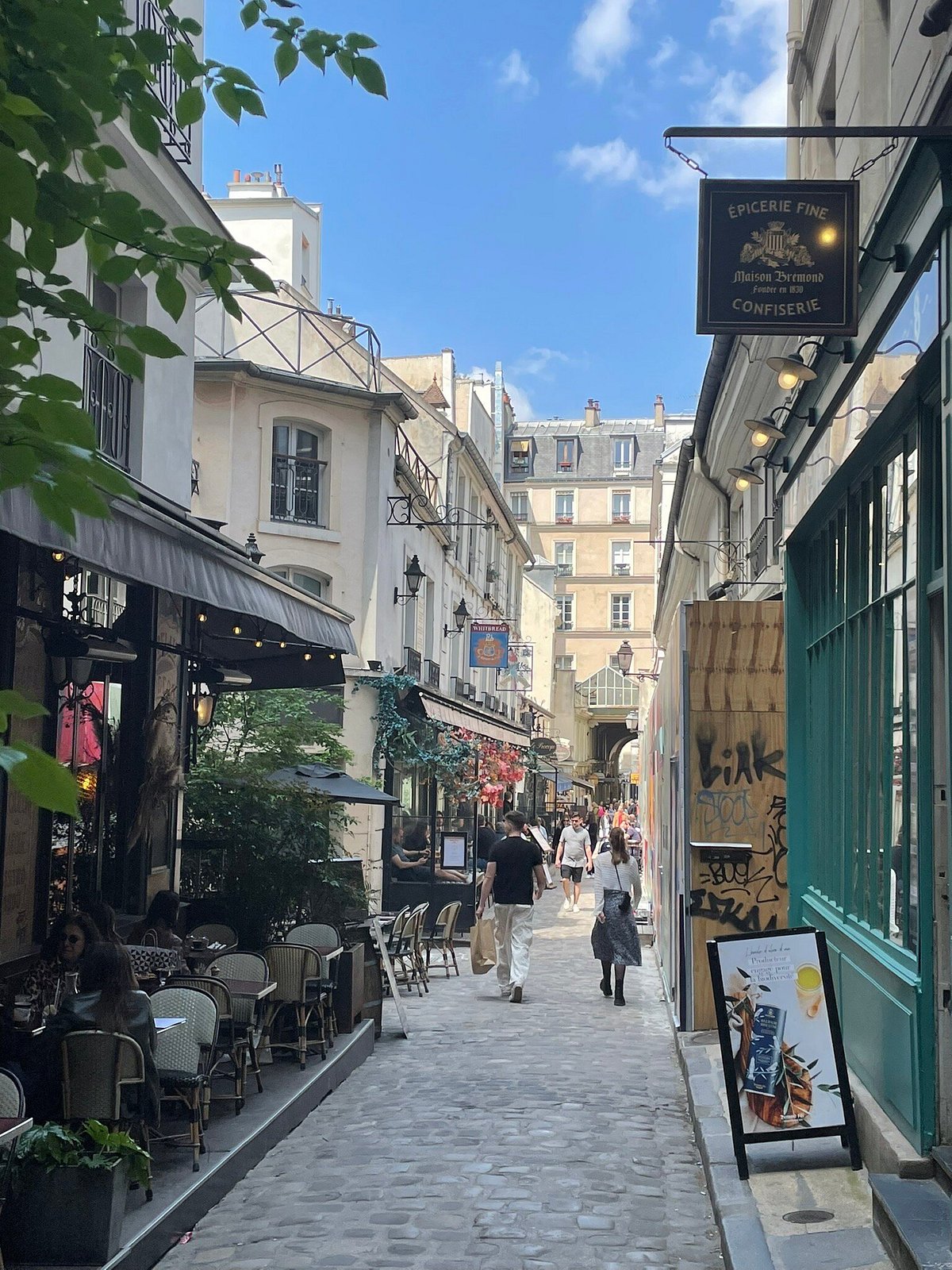 Emily In Paris Tour, Париж: лучшие советы перед посещением - Tripadvisor