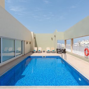 Swimming Pool 2
