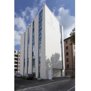 Exterior_View_1