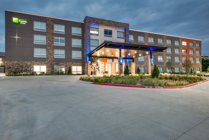 HOLIDAY INN EXPRESS & SUITES BROOKHAVEN, AN IHG HOTEL - Updated