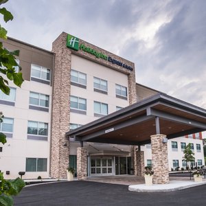 Hotel Kingston, NY