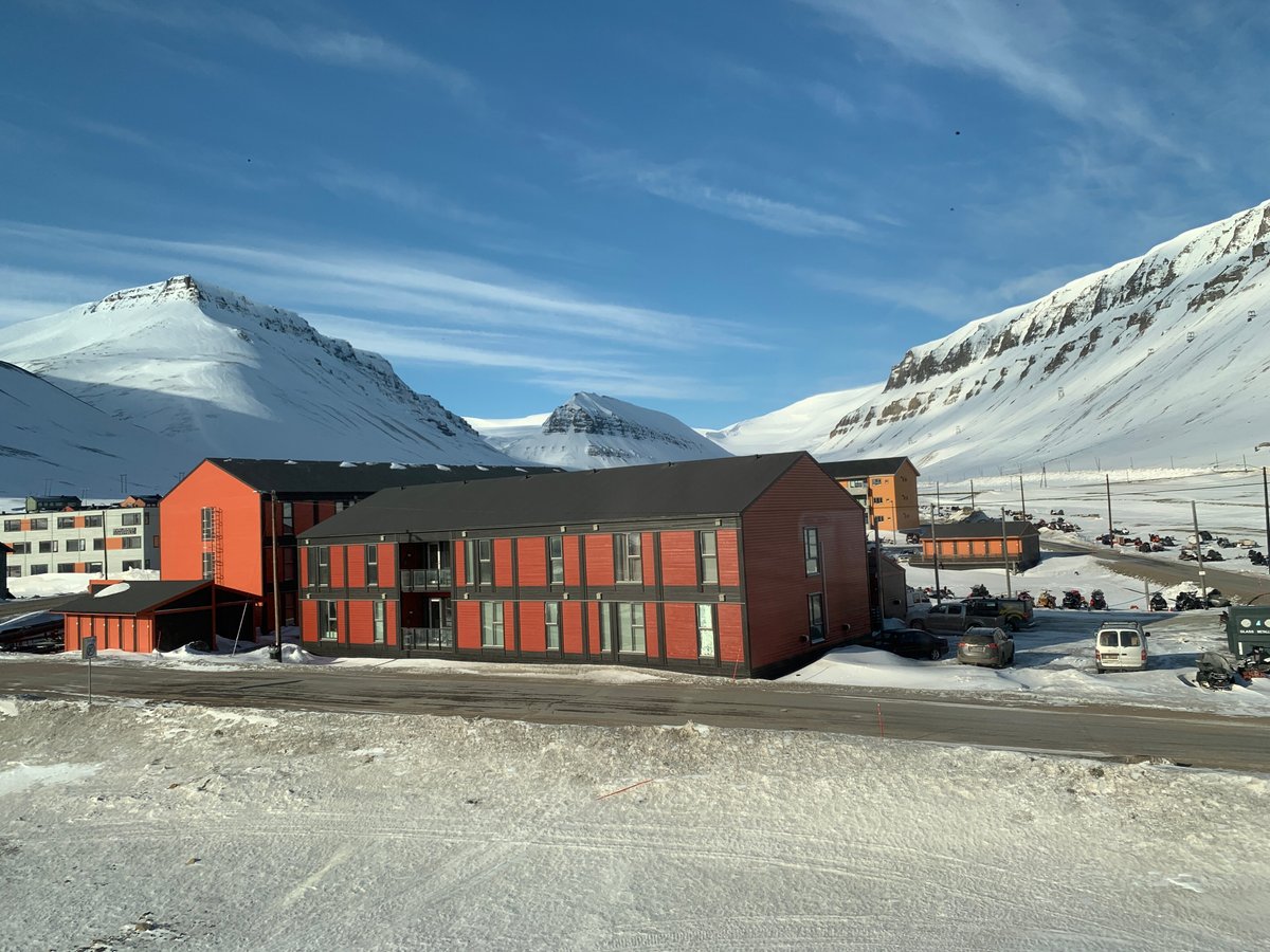 SVALBARD HOTELL THE VAULT - Updated 2024 Prices & Hotel Reviews  (Longyearbyen, Spitsbergen)