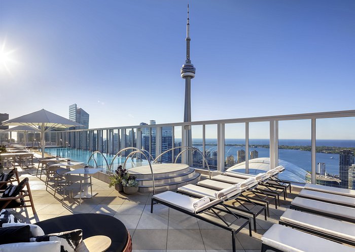 Hotels with CN Tower View