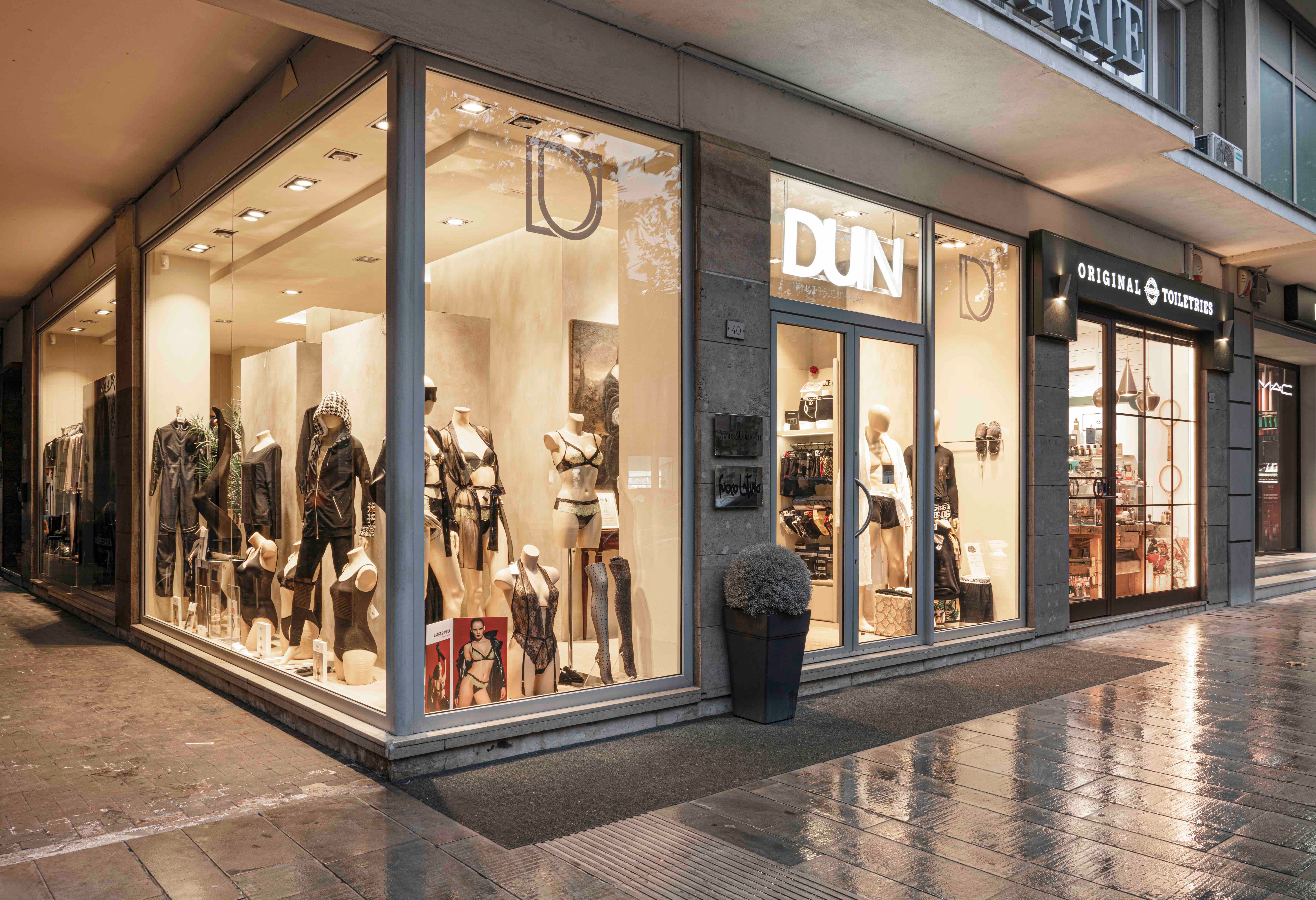THE 5 BEST Places to Go Shopping in Civitanova Marche 2024