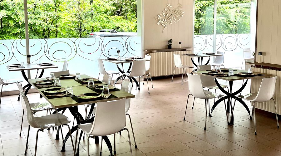Locale rinnovato, familiare e accogliente 