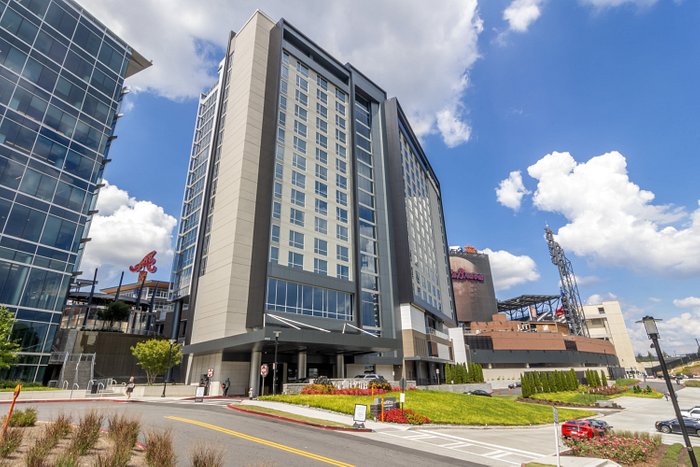 Hotels near The Battery Atlanta