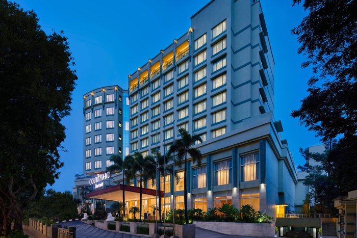 COURTYARD BY MARRIOTT BANDUNG DAGO - Updated 2023 Prices & Hotel ...