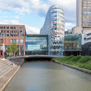 Located within Hoog Catharijne Shopping Mall