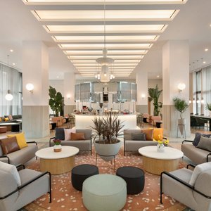 Relax and enjoy a drink from Prospect Bar and Lounge in the lobby.
