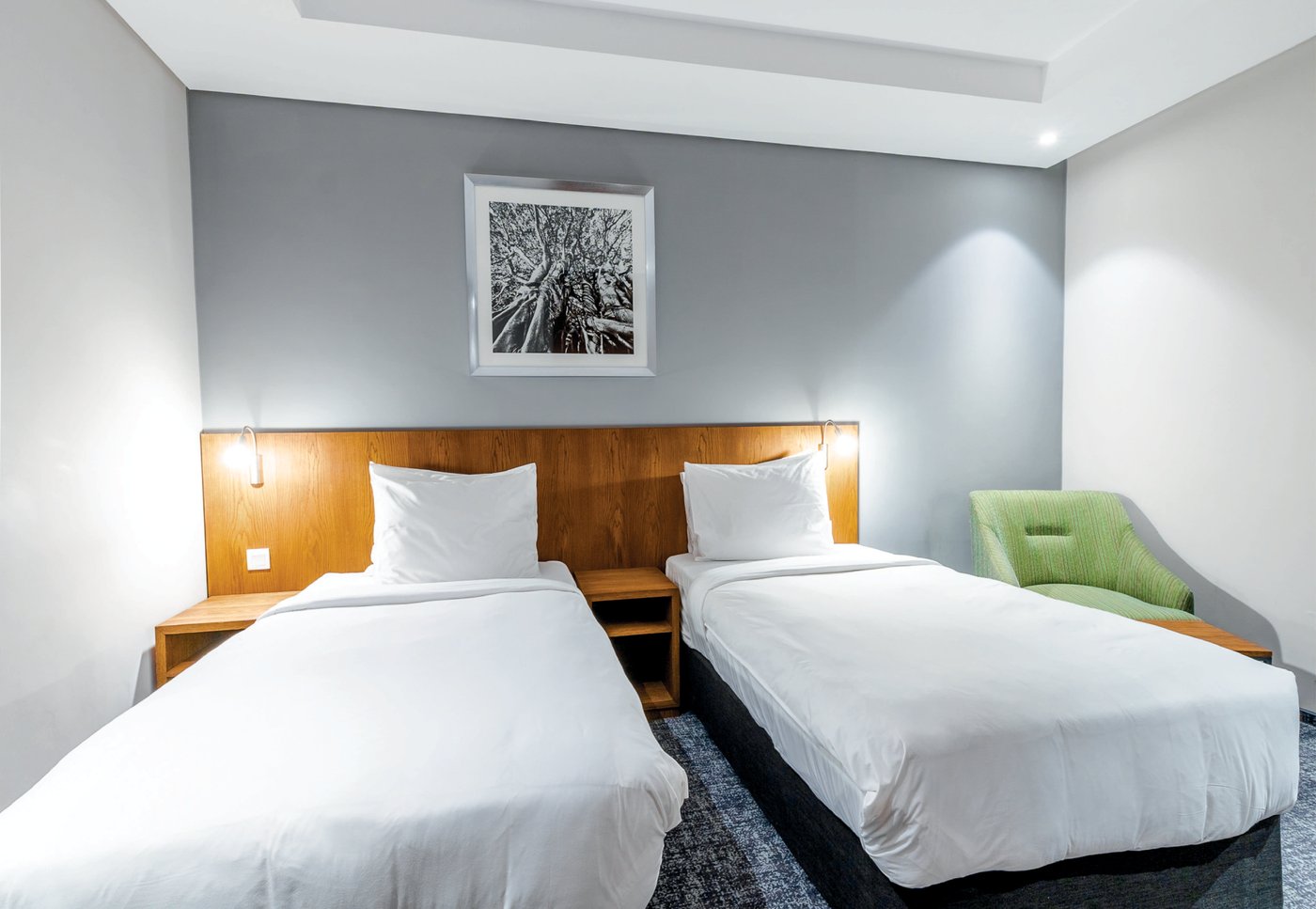 HOLIDAY INN NAIROBI TWO RIVERS MALL $68 ($̶1̶2̶1̶) - Updated 2023 ...