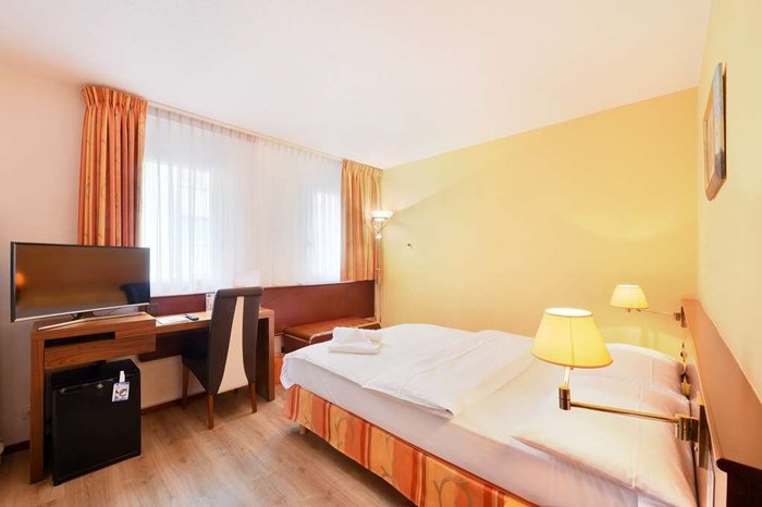 TULIP INN LAUSANNE BEAULIEU $140 ($̶1̶9̶1̶) - Prices & Hotel Reviews ...