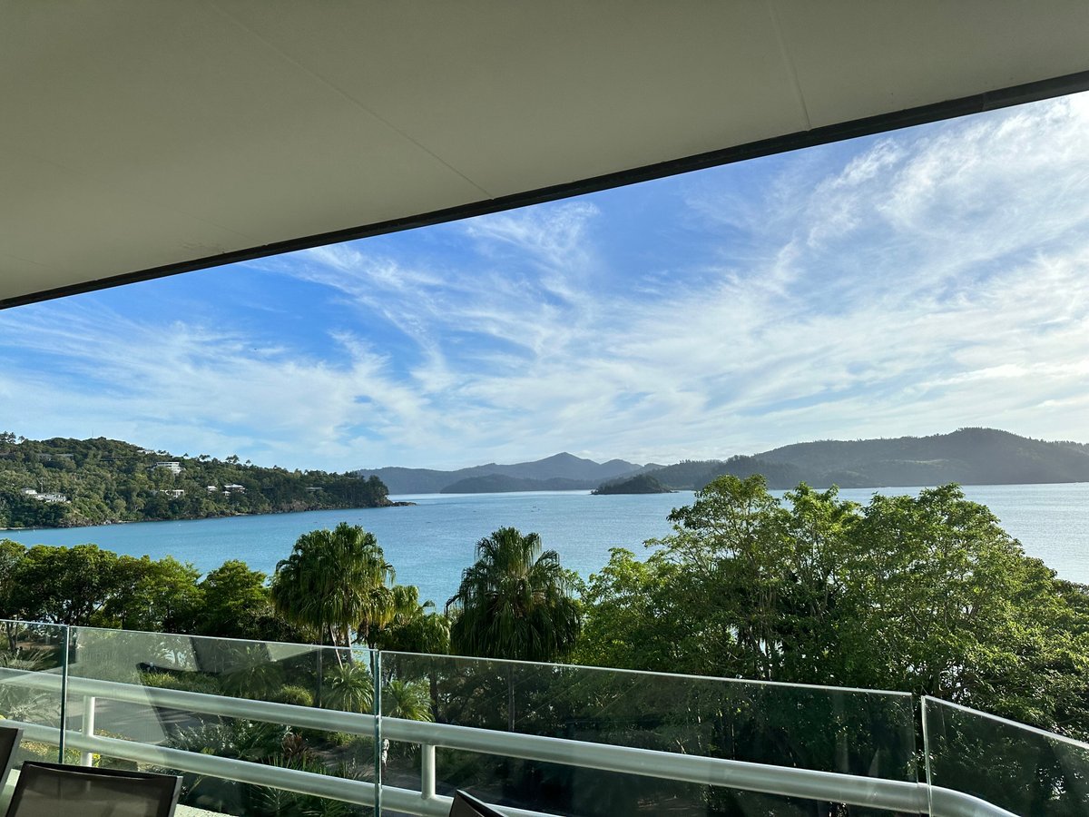 LAGOON LODGE: 2024 Prices & Reviews (Hamilton Island) - Photos of Lodge ...