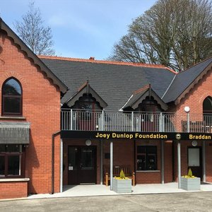 Braddan Bridge House