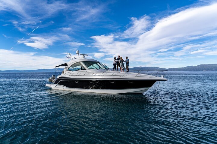 2024-south-lake-tahoe-private-yacht-charter-with-captain-45-foot-formula