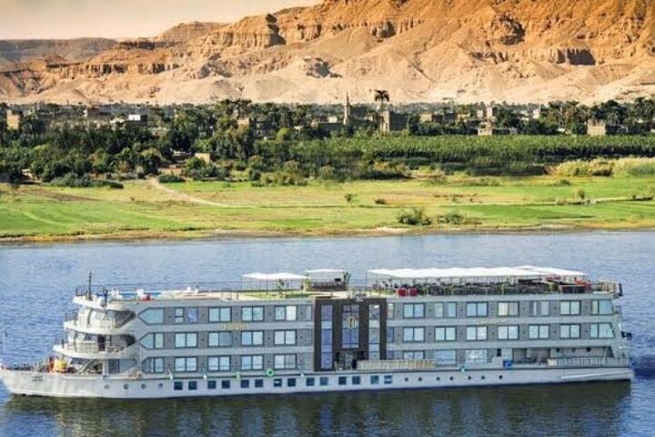 2023 5 days Nile Cruise from Luxor to Aswan