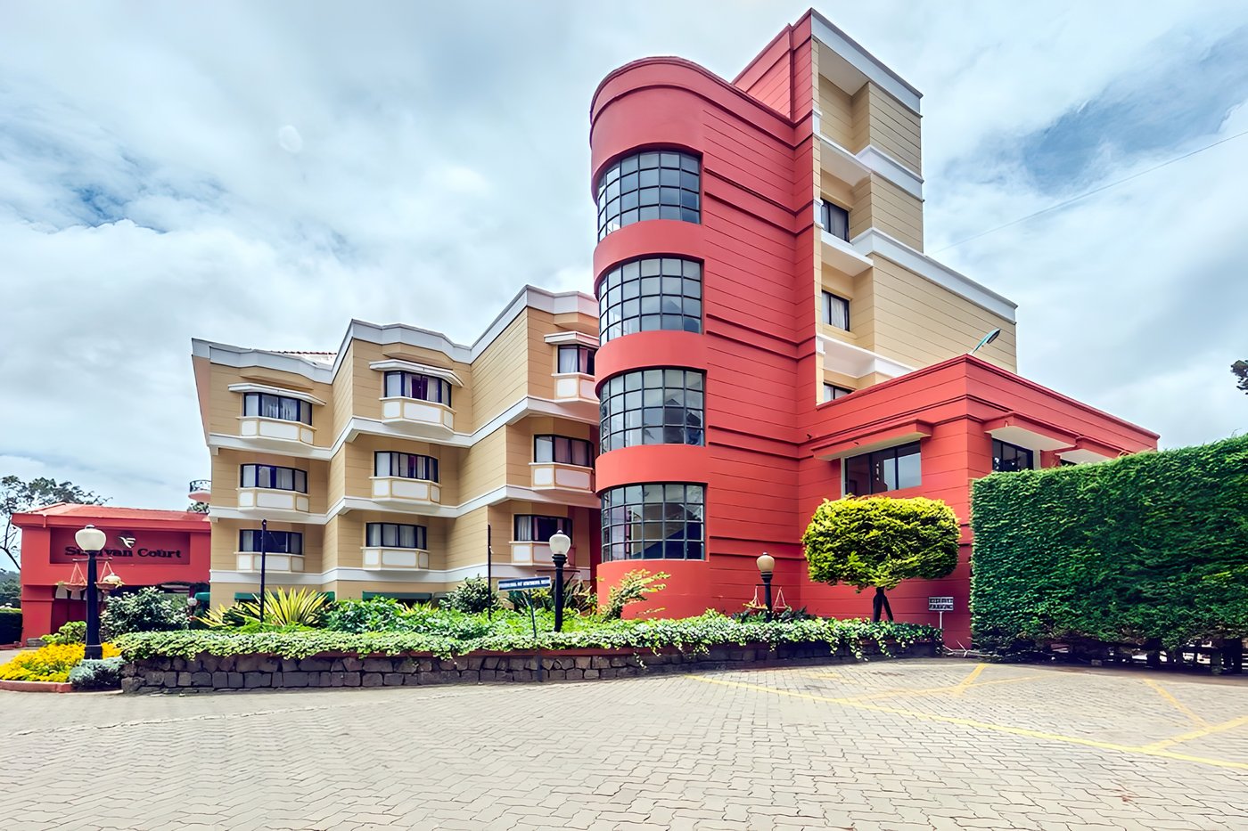FORTUNE RESORT SULLIVAN COURT OOTY (Ooty (Udhagamandalam)) Hotel