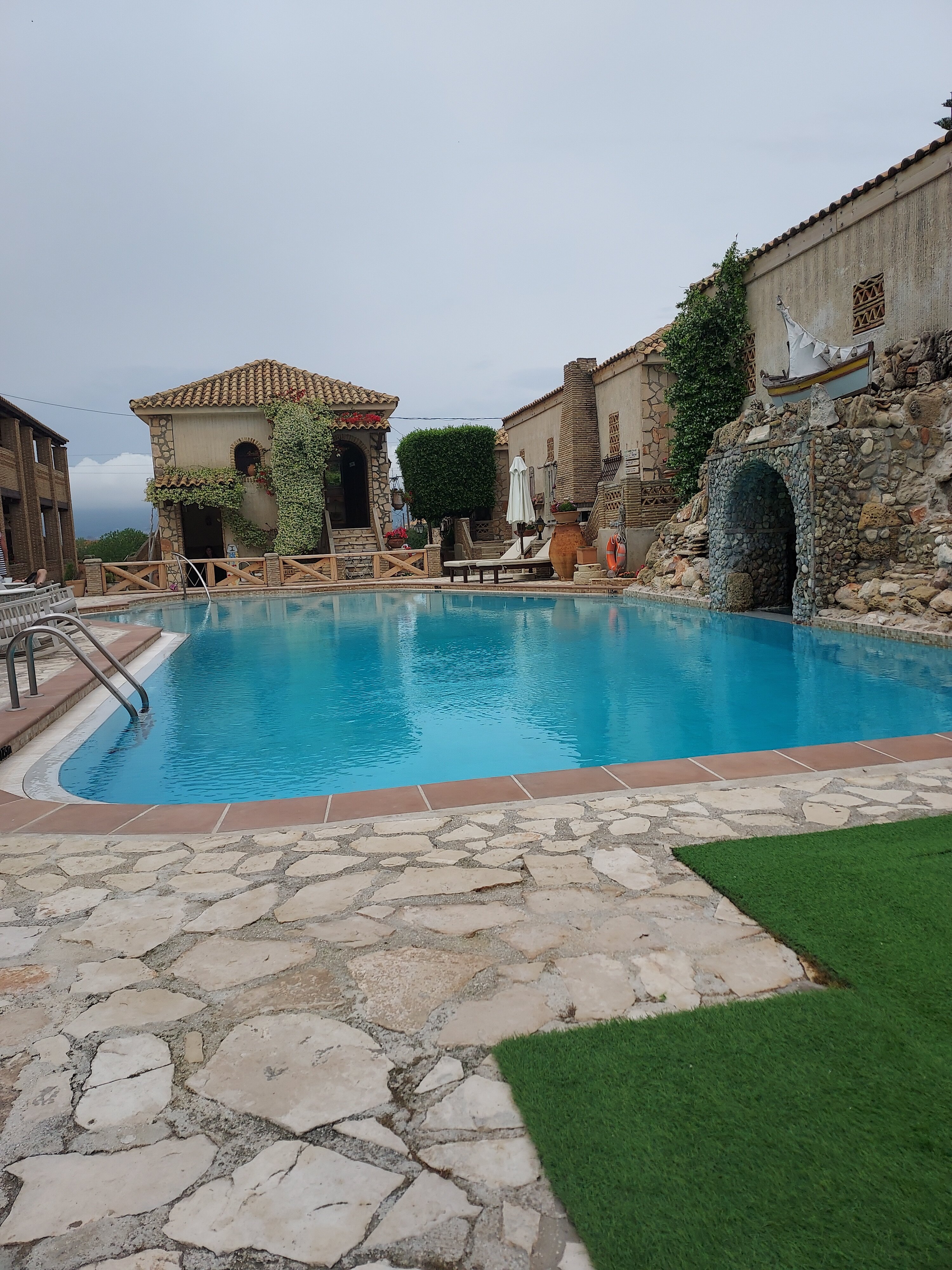 GARDEN VILLAGE B&B (Kalamaki, Grecia): Prezzi E Recensioni 2023