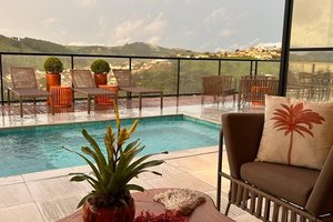 Piscina e praia